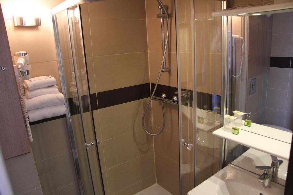 Logis Lhotel Restaurant Antony Verrieres Le Buisson Massy  Szoba fotó
