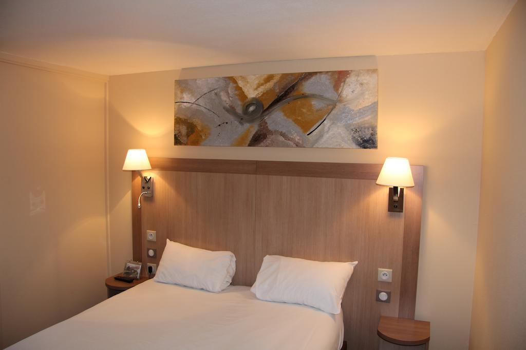 Logis Lhotel Restaurant Antony Verrieres Le Buisson Massy  Szoba fotó