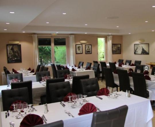 Logis Lhotel Restaurant Antony Verrieres Le Buisson Massy  Kültér fotó