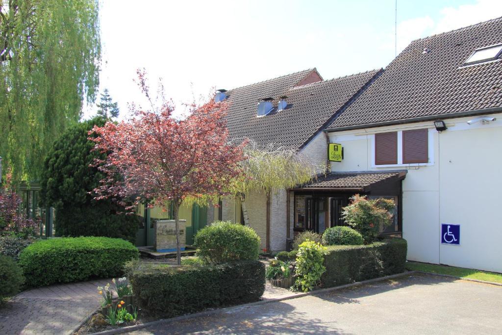 Logis Lhotel Restaurant Antony Verrieres Le Buisson Massy  Kültér fotó